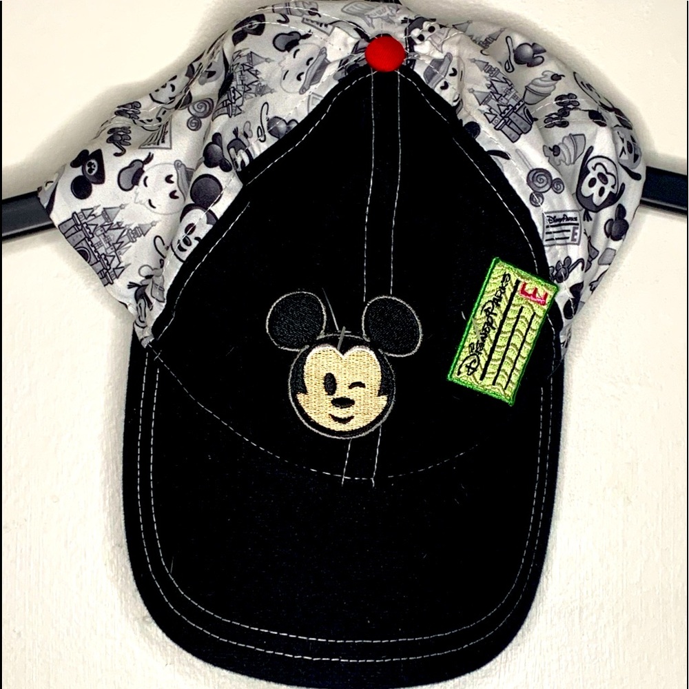 Disneyland Velcro/Patch Hat